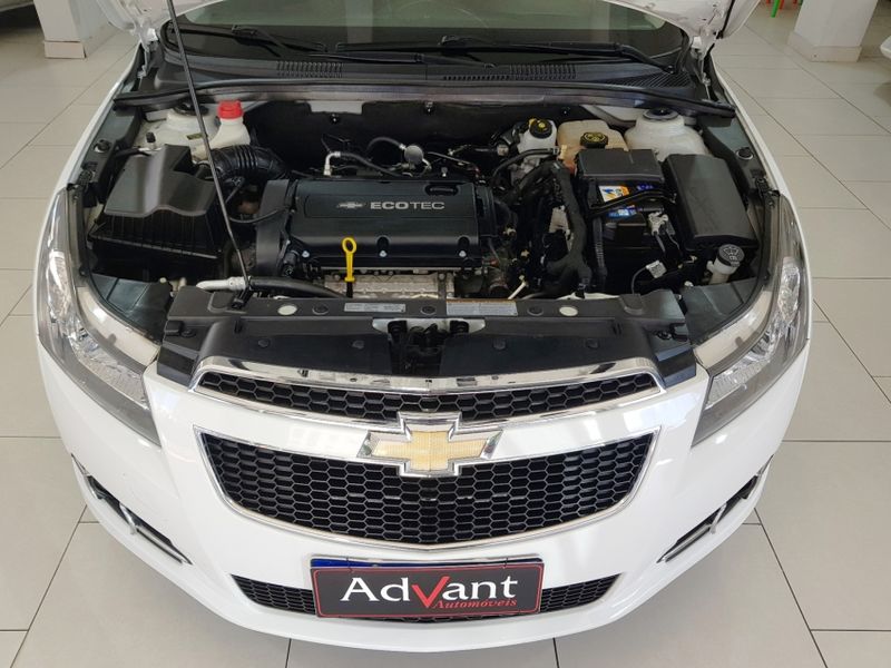 Chevrolet CRUZE 1.8 LT 16V FLEX 4P AUTOMÁTICO 2012/2013 ADVANT AUTOMÓVEIS CAXIAS DO SUL / Carros no Vale