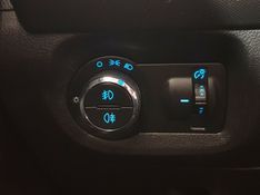 Chevrolet ONIX 1.4 MPFI LTZ 8V FLEX 4P AUTOMÁTICO 2018/2018 ADVANT AUTOMÓVEIS CAXIAS DO SUL / Carros no Vale