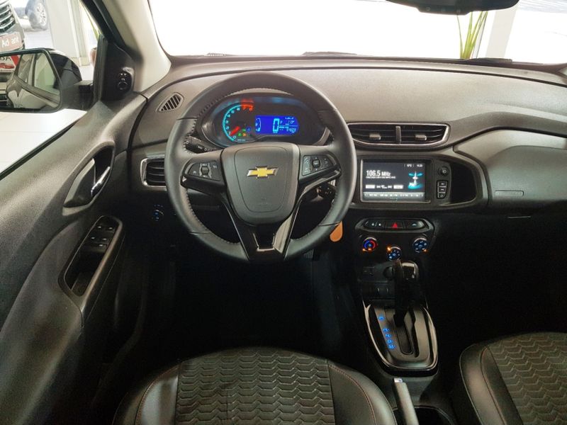 Chevrolet ONIX 1.4 MPFI LTZ 8V FLEX 4P AUTOMÁTICO 2018/2018 ADVANT AUTOMÓVEIS CAXIAS DO SUL / Carros no Vale