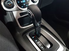 Ford FIESTA 1.6 TI-VCT FLEX SEL POWERSHIFT 2018/2018 ADVANT AUTOMÓVEIS CAXIAS DO SUL / Carros no Vale
