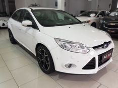 Ford FOCUS 2.0 TITANIUM PLUS SEDAN 16V FLEX 4P POWERSHIFT 2015/2015 ADVANT AUTOMÓVEIS CAXIAS DO SUL / Carros no Vale