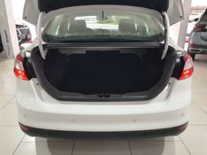 Ford FOCUS 2.0 TITANIUM PLUS SEDAN 16V FLEX 4P POWERSHIFT 2015/2015 ADVANT AUTOMÓVEIS CAXIAS DO SUL / Carros no Vale