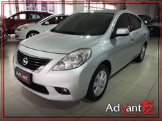 Nissan VERSA 1.6 16V FLEX SL 4P MANUAL 2013/2014 ADVANT AUTOMÓVEIS CAXIAS DO SUL / Carros no Vale