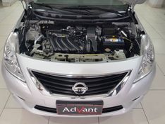 Nissan VERSA 1.6 16V FLEX SL 4P MANUAL 2013/2014 ADVANT AUTOMÓVEIS CAXIAS DO SUL / Carros no Vale