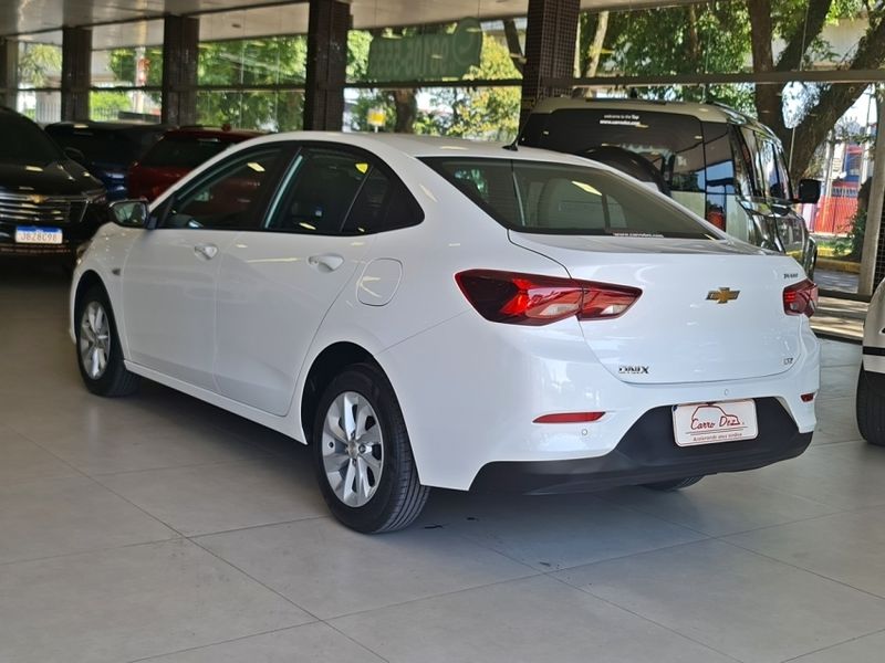 Chevrolet ONIX 1.0 TURBO FLEX PLUS LTZ AUTOMÁTICO 2020/2021 CARRO DEZ NOVO HAMBURGO / Carros no Vale