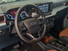 Ford MAVERICK 2.5 HYBRID LARIAT E-CVT 2024/2024 CARRO DEZ NOVO HAMBURGO / Carros no Vale