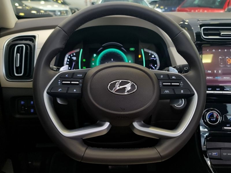 Hyundai CRETA 2.0 FLEX ULTIMATE AUTOMÁTICO 2023/2024 CARRO DEZ NOVO HAMBURGO / Carros no Vale