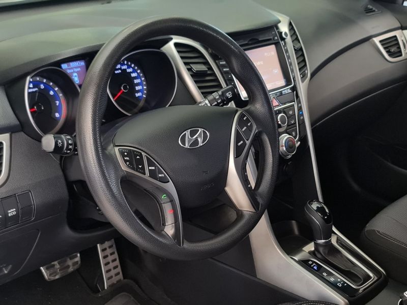 Hyundai I30 1.8 MPI 16V GASOLINA 4P AUTOMATICO 2014/2015 CARRO DEZ NOVO HAMBURGO / Carros no Vale