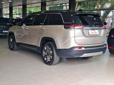 JEEP COMMANDER 1.3 T270 TURBO FLEX LIMITED AT6 2024/2024 CARRO DEZ NOVO HAMBURGO / Carros no Vale