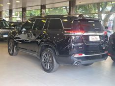 JEEP COMMANDER 2.0 HURRICANE 4 TURBO GASOLINA OVERLAND AT9 2024/2025 CARRO DEZ NOVO HAMBURGO / Carros no Vale