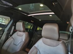 JEEP COMMANDER 2.0 HURRICANE 4 TURBO GASOLINA OVERLAND AT9 2024/2025 CARRO DEZ NOVO HAMBURGO / Carros no Vale