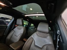 JEEP COMMANDER 2.0 TD380 TURBO DIESEL OVERLAND AT9 2022/2022 CARRO DEZ NOVO HAMBURGO / Carros no Vale