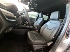JEEP COMPASS 2.0 HURRICANE 4 TURBO GASOLINA OVERLAND AT9 2024/2025 CARRO DEZ NOVO HAMBURGO / Carros no Vale