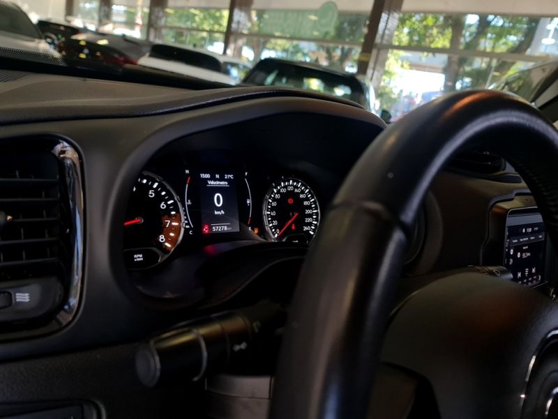 JEEP RENEGADE 1.8 16V FLEX SPORT 4P AUTOMÁTICO 2021/2021 CARRO DEZ NOVO HAMBURGO / Carros no Vale