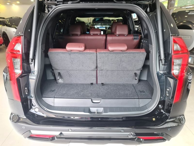 Mitsubishi PAJERO SPORT 2.4 16V MIVEC TURBO DIESEL LEGEND BLACK AWD AUTOMÁTICO 2024/2025 CARRO DEZ NOVO HAMBURGO / Carros no Vale