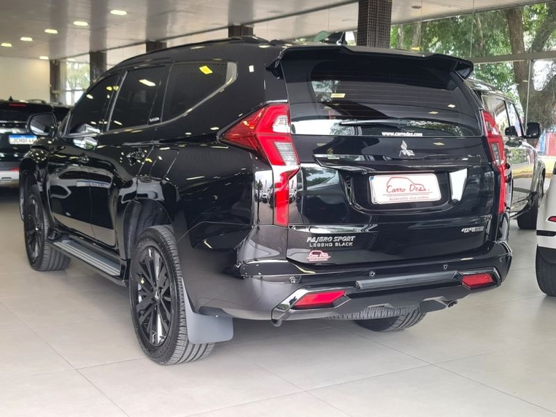 Mitsubishi PAJERO SPORT 2.4 16V MIVEC TURBO DIESEL LEGEND BLACK AWD AUTOMÁTICO 2024/2025 CARRO DEZ NOVO HAMBURGO / Carros no Vale