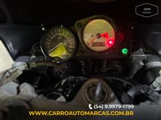 Suzuki Gsr Gsxr 750 1998/1998 CARRO AUTOMARCAS CAXIAS DO SUL / Carros no Vale