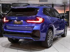 BMW X1 2.0 16V TURBO GASOLINA SDRIVE20I M SPORT STEPTRONIC 2024/2025 VIA BELLA VEÍCULOS ESPECIAIS CAXIAS DO SUL / Carros no Vale