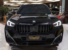 BMW X1 2.0 16V TURBO GASOLINA SDRIVE20I M SPORT STEPTRONIC 2024/2025 VIA BELLA VEÍCULOS ESPECIAIS CAXIAS DO SUL / Carros no Vale