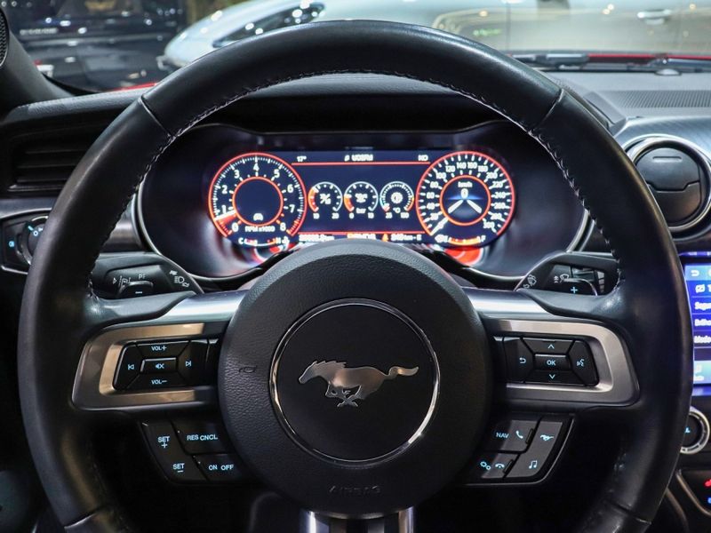 Ford MUSTANG 5.0 V8 TI-VCT GASOLINA MACH 1 SELECTSHIFT 2021/2021 VIA BELLA VEÍCULOS ESPECIAIS CAXIAS DO SUL / Carros no Vale