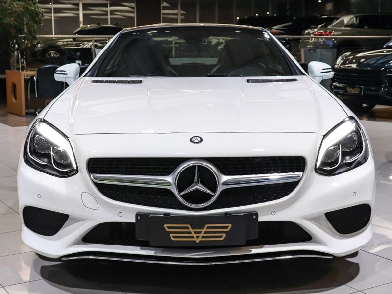 Mercedes-Benz SLC 300 2.0 CGI GASOLINA 9G-TRONIC 2016/2017 VIA BELLA VEÍCULOS ESPECIAIS CAXIAS DO SUL / Carros no Vale