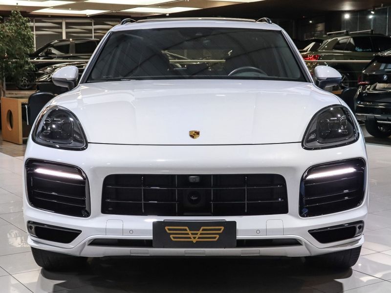 Porsche CAYENNE 3.0 V6 E-HYBRID PLATINUM EDITION AWD TIPTRONIC S 2022/2023 VIA BELLA VEÍCULOS ESPECIAIS CAXIAS DO SUL / Carros no Vale