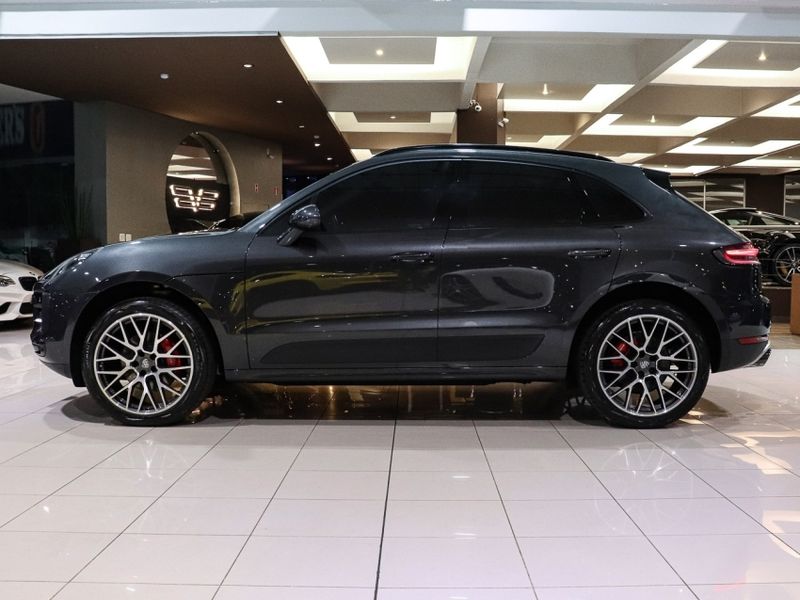 Porsche MACAN 2.0 16V GASOLINA 4P AUTOMÁTICO 2021/2021 VIA BELLA VEÍCULOS ESPECIAIS CAXIAS DO SUL / Carros no Vale
