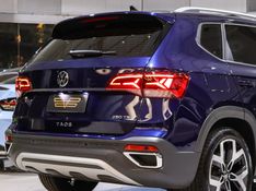Volkswagen TAOS 1.4 250 TSI TOTAL FLEX HIGHLINE AUTOMÁTICO 2024/2024 VIA BELLA VEÍCULOS ESPECIAIS CAXIAS DO SUL / Carros no Vale
