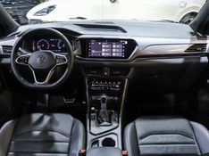 Volkswagen TAOS 1.4 250 TSI TOTAL FLEX HIGHLINE AUTOMÁTICO 2024/2024 VIA BELLA VEÍCULOS ESPECIAIS CAXIAS DO SUL / Carros no Vale
