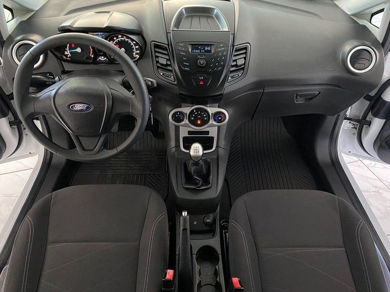 Ford FIESTA HATCH SE 1.6 2017 SÓ MOTOS E AUTOMÓVEIS SANTA CRUZ DO SUL / Carros no Vale