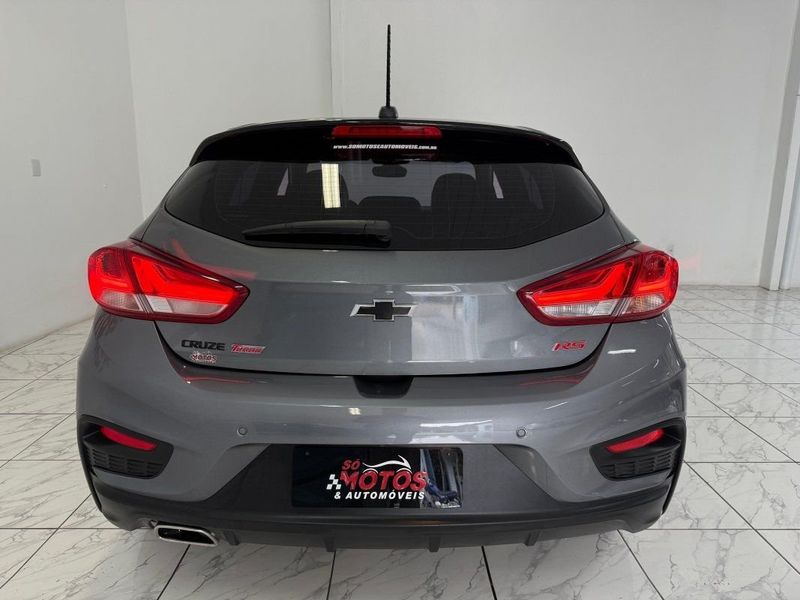 CHEVROLET CRUZE HATCH RS 1.4 TURBO 2023 SÓ MOTOS E AUTOMÓVEIS SANTA CRUZ DO SUL / Carros no Vale