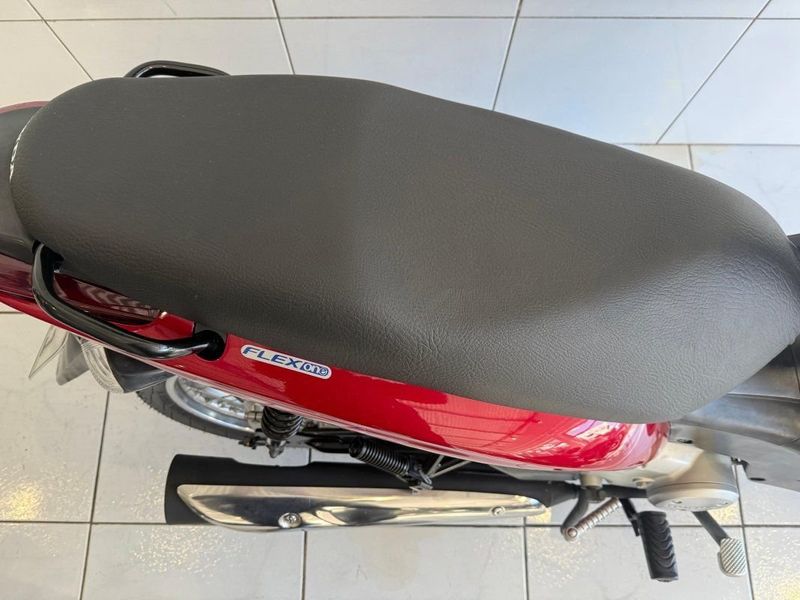 Honda Motos BIZ 125 ES 2015 SÓ MOTOS E AUTOMÓVEIS SANTA CRUZ DO SUL / Carros no Vale
