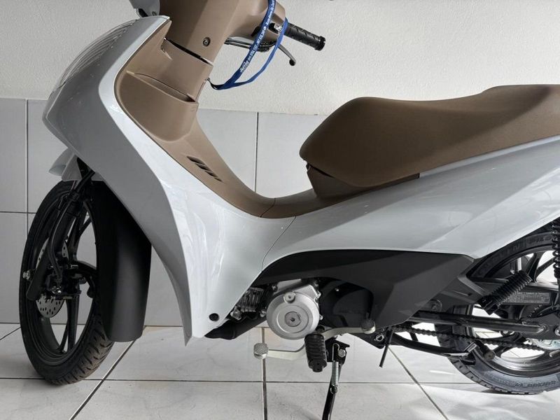 Honda Motos BIZ 125 EX 2025 SÓ MOTOS E AUTOMÓVEIS SANTA CRUZ DO SUL / Carros no Vale