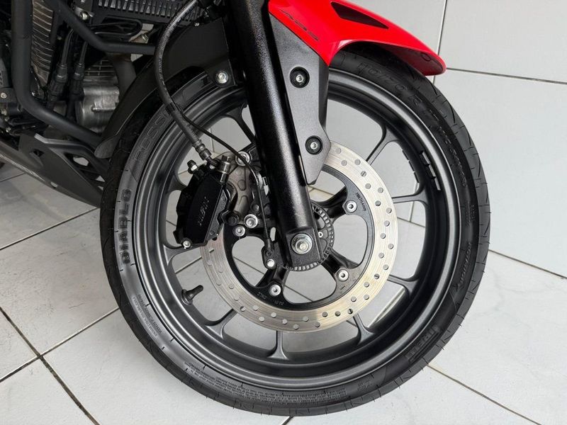 Honda Motos CB 300F TWISTER ABS 2023 SÓ MOTOS E AUTOMÓVEIS SANTA CRUZ DO SUL / Carros no Vale
