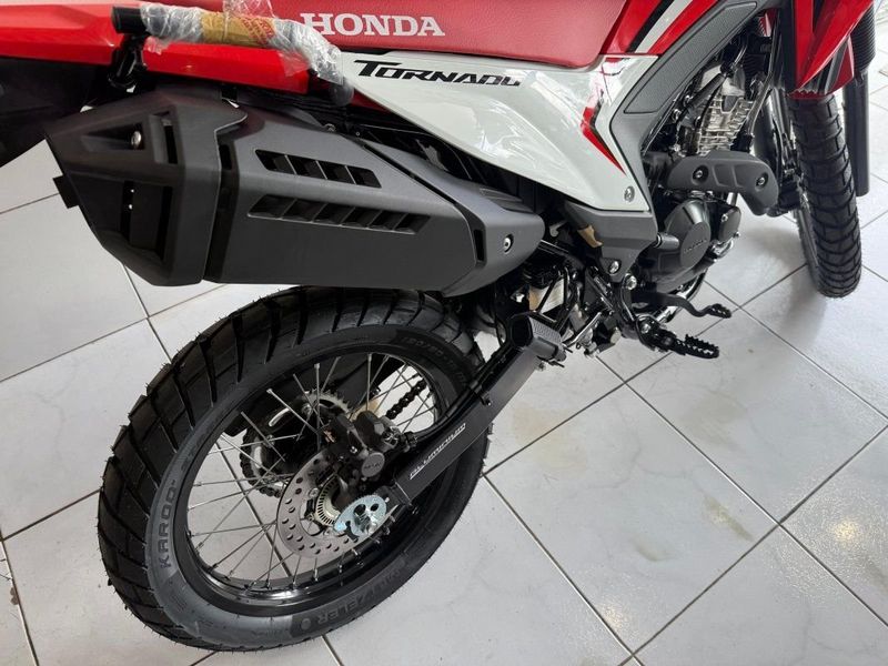Honda XR 300L TORNADO 2025 SÓ MOTOS E AUTOMÓVEIS SANTA CRUZ DO SUL / Carros no Vale