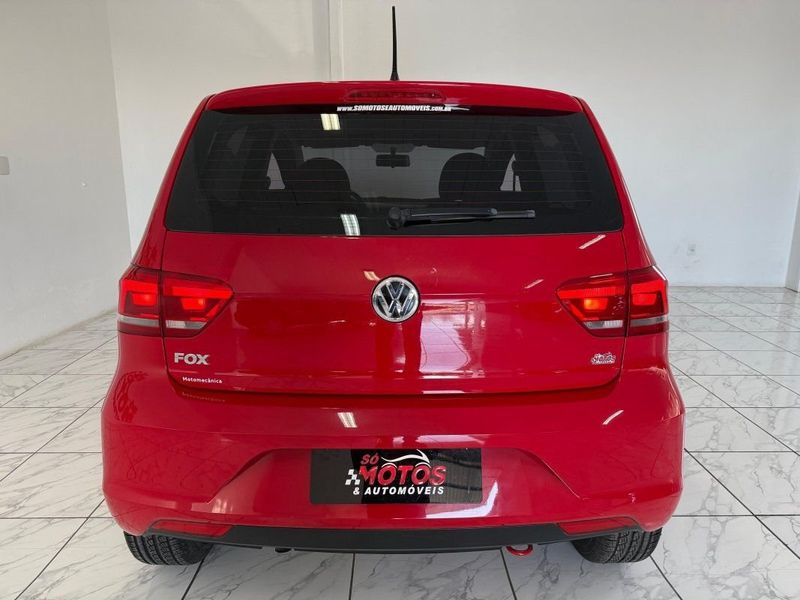 VOLKSWAGEN FOX TRENDLINE 1.0 2017 SÓ MOTOS E AUTOMÓVEIS SANTA CRUZ DO SUL / Carros no Vale