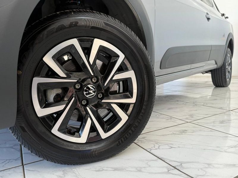 VOLKSWAGEN SAVEIRO EXTREME CD 1.6 2025 SÓ MOTOS E AUTOMÓVEIS SANTA CRUZ DO SUL / Carros no Vale