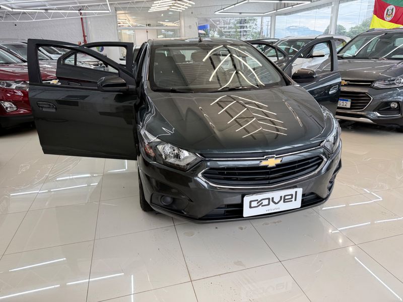 Chevrolet Onix 1.4 Mpfi Lt 8v 2018/2019 COVEL VEICULOS ENCANTADO / Carros no Vale