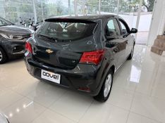 Chevrolet Onix 1.4 Mpfi Lt 8v 2018/2019 COVEL VEICULOS ENCANTADO / Carros no Vale
