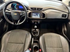 Chevrolet Onix Hatch Ltz 1.4 8v Flexpower Mec 2018/2018 COVEL VEICULOS ENCANTADO / Carros no Vale