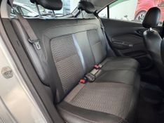 Chevrolet Onix Hatch Ltz 1.4 8v Flexpower Mec 2018/2018 COVEL VEICULOS ENCANTADO / Carros no Vale
