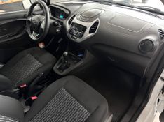 Ford Ka 1.0 Se 12v 2019/2020 COVEL VEICULOS ENCANTADO / Carros no Vale