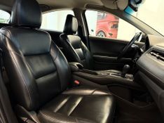 Honda Hr-v Ex 1.8 Flexone 16v 2016/2017 COVEL VEICULOS ENCANTADO / Carros no Vale