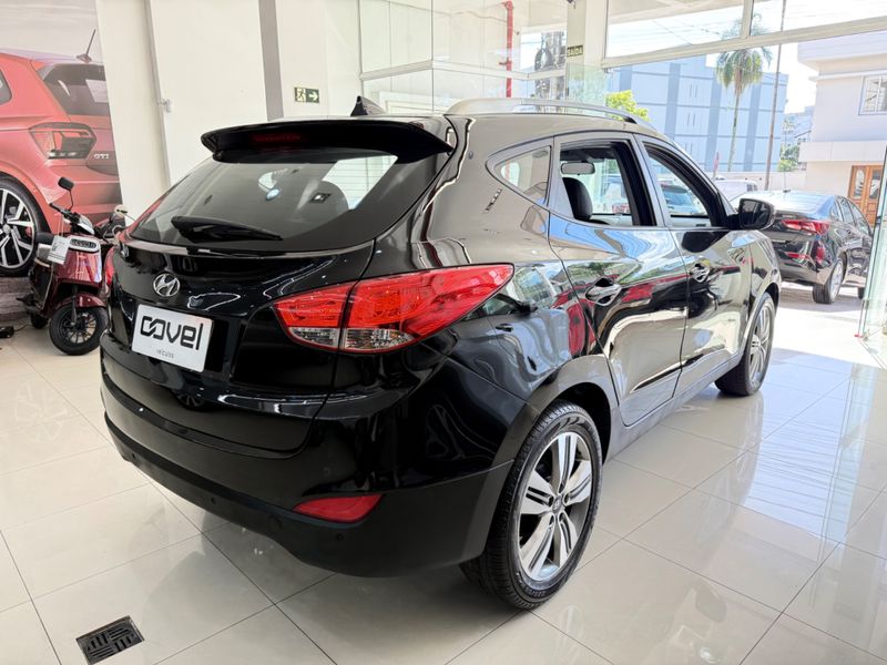 Hyundai Ix35 2.0 Launching Edition 16v 2015/2016 COVEL VEICULOS ENCANTADO / Carros no Vale