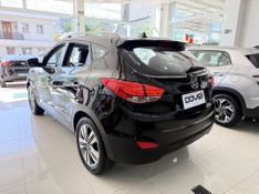 Hyundai Ix35 2.0 Launching Edition 16v 2015/2016 COVEL VEICULOS ENCANTADO / Carros no Vale