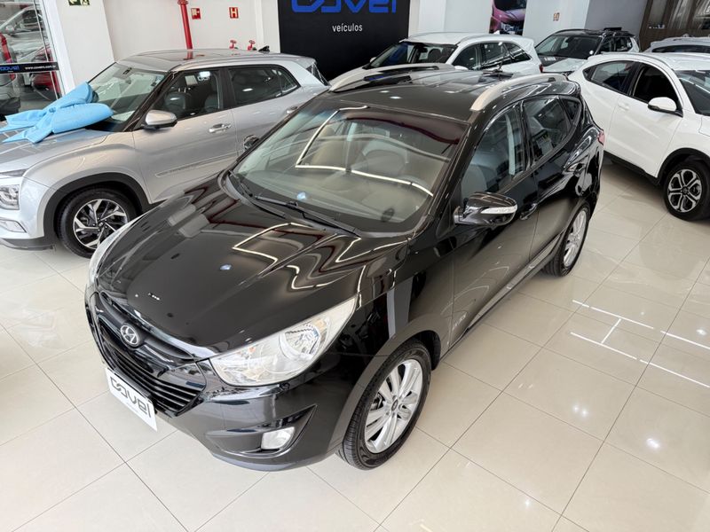 Hyundai Ix35 2.0 Mpfi Gls Gas 2013/2014 COVEL VEICULOS ENCANTADO / Carros no Vale