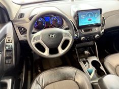 Hyundai Ix35 2.0 Mpfi Gls Gas 2013/2014 COVEL VEICULOS ENCANTADO / Carros no Vale