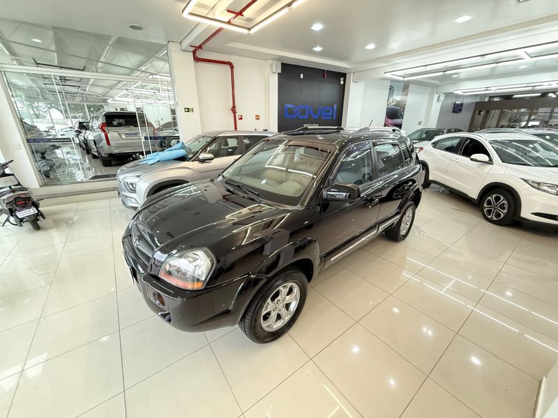 Hyundai Tucson Glsb 2013/2014 COVEL VEICULOS ENCANTADO / Carros no Vale