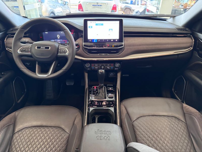 Jeep Commander Overland Td380 4×4 Turbo 2024/2024 COVEL VEICULOS ENCANTADO / Carros no Vale