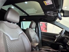 Jeep Commander Overland Td380 4×4 Turbo 2024/2024 COVEL VEICULOS ENCANTADO / Carros no Vale
